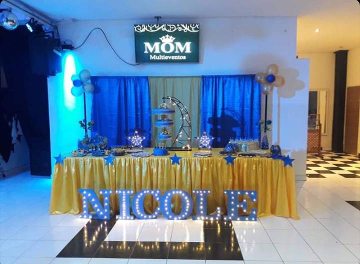 MOM MULTIEVENTOS